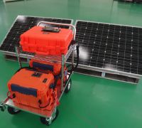 可搬型太陽光蓄電システム